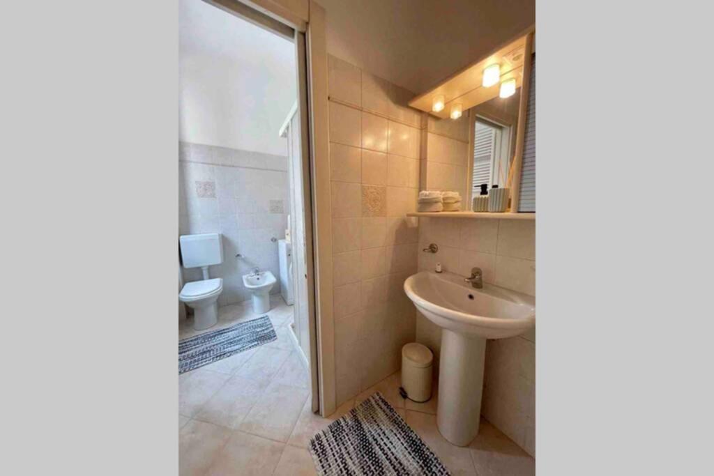 Unconventional Apartment: Centro Storico Con Bici Mantua Zewnętrze zdjęcie